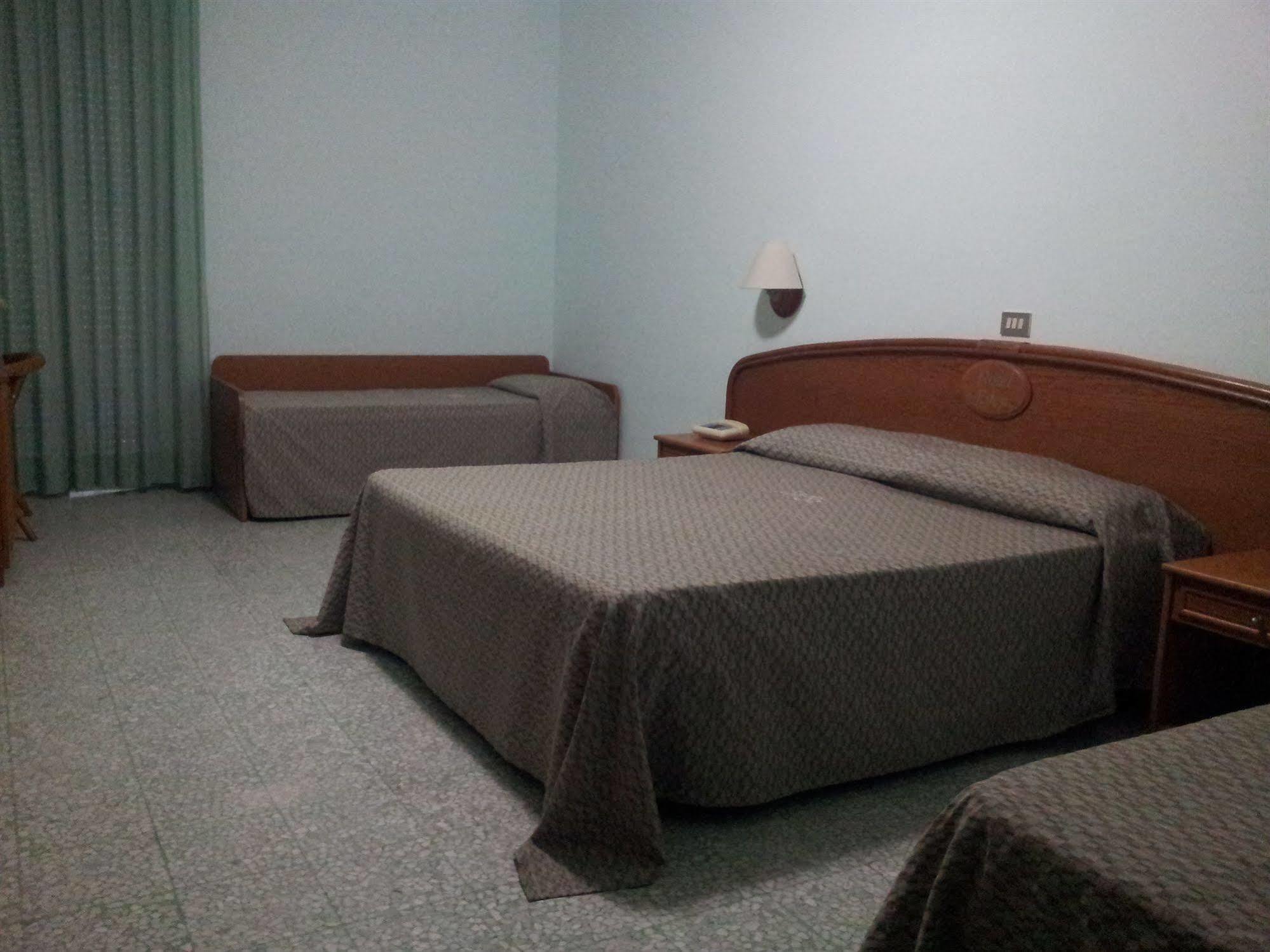 Hotel Eden سان دومينو المظهر الخارجي الصورة