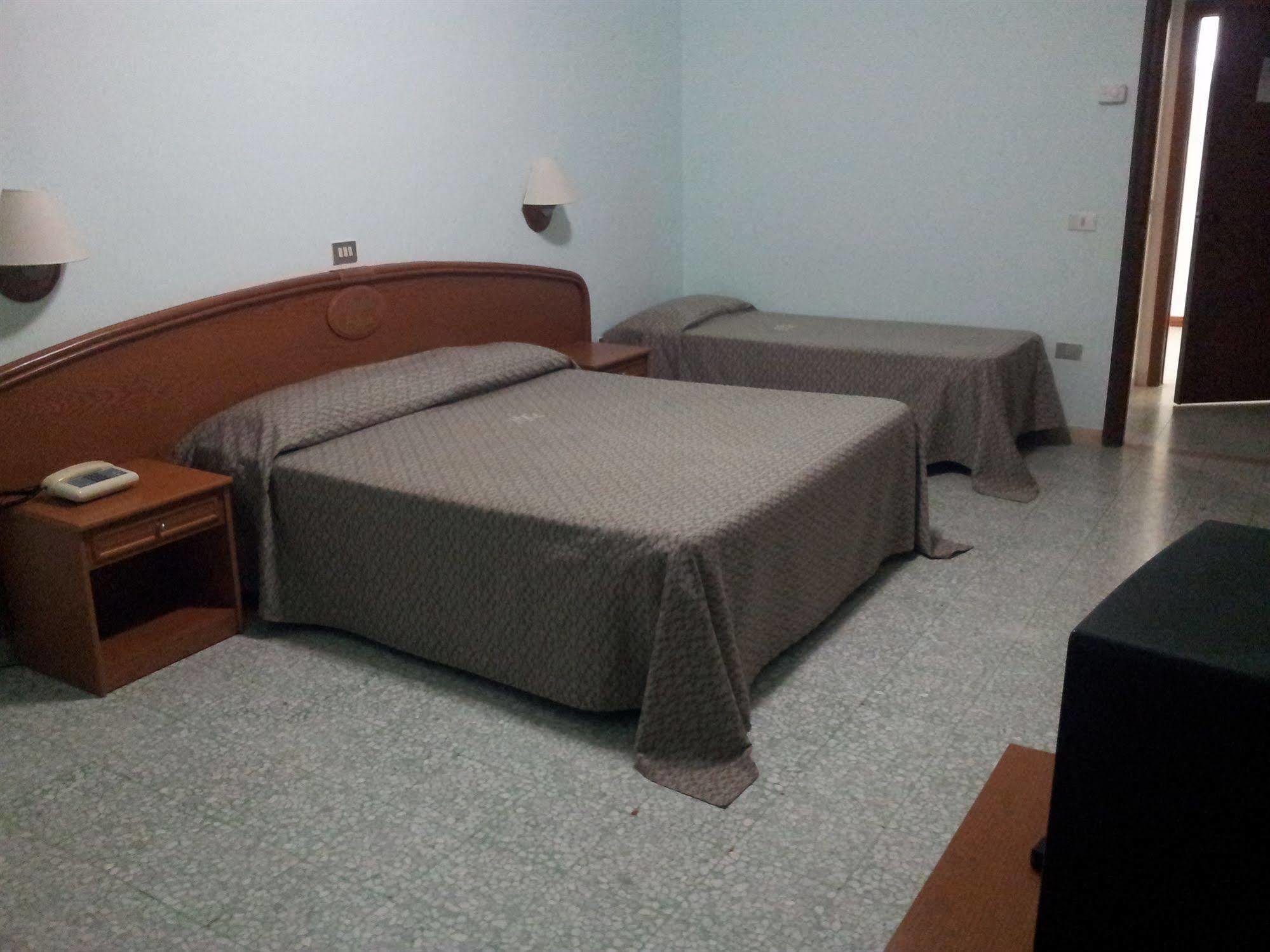 Hotel Eden سان دومينو المظهر الخارجي الصورة